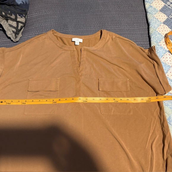 JJill V Neck Tee - Picture 9 of 9